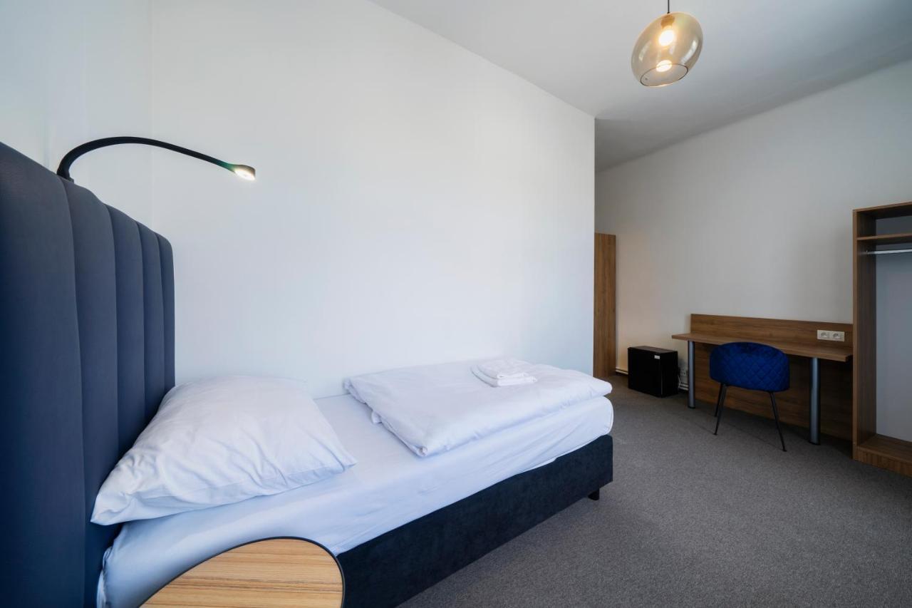 Bayer Hotel
